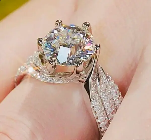 Ethic Diam 5 Carat Moissanite Engagement Ring